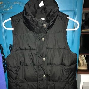 Black Puffer vest